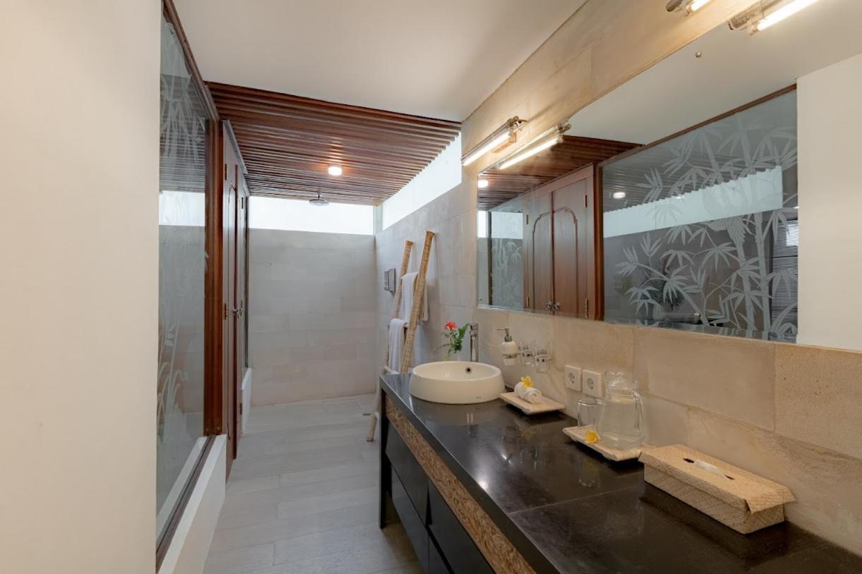 Bali Akasadua Villa 세미냑 외부 사진
