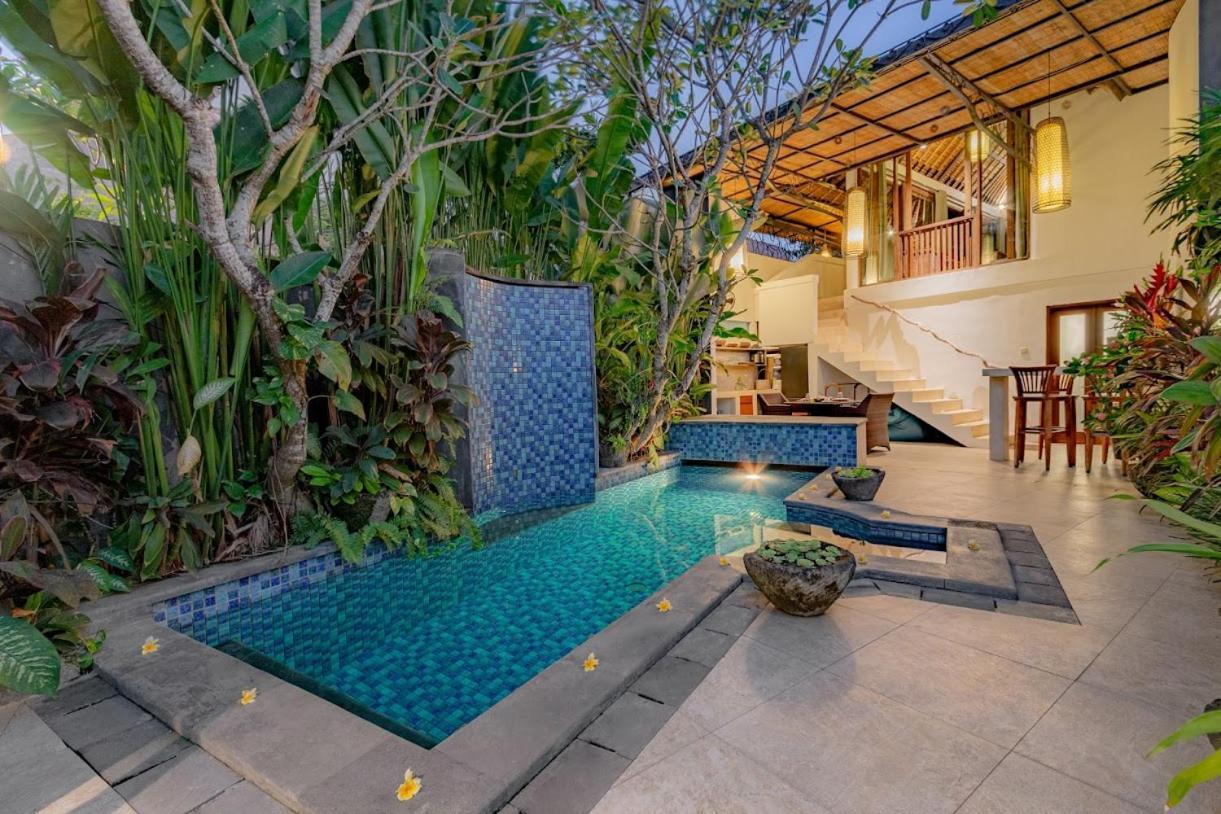 Bali Akasadua Villa 세미냑 외부 사진